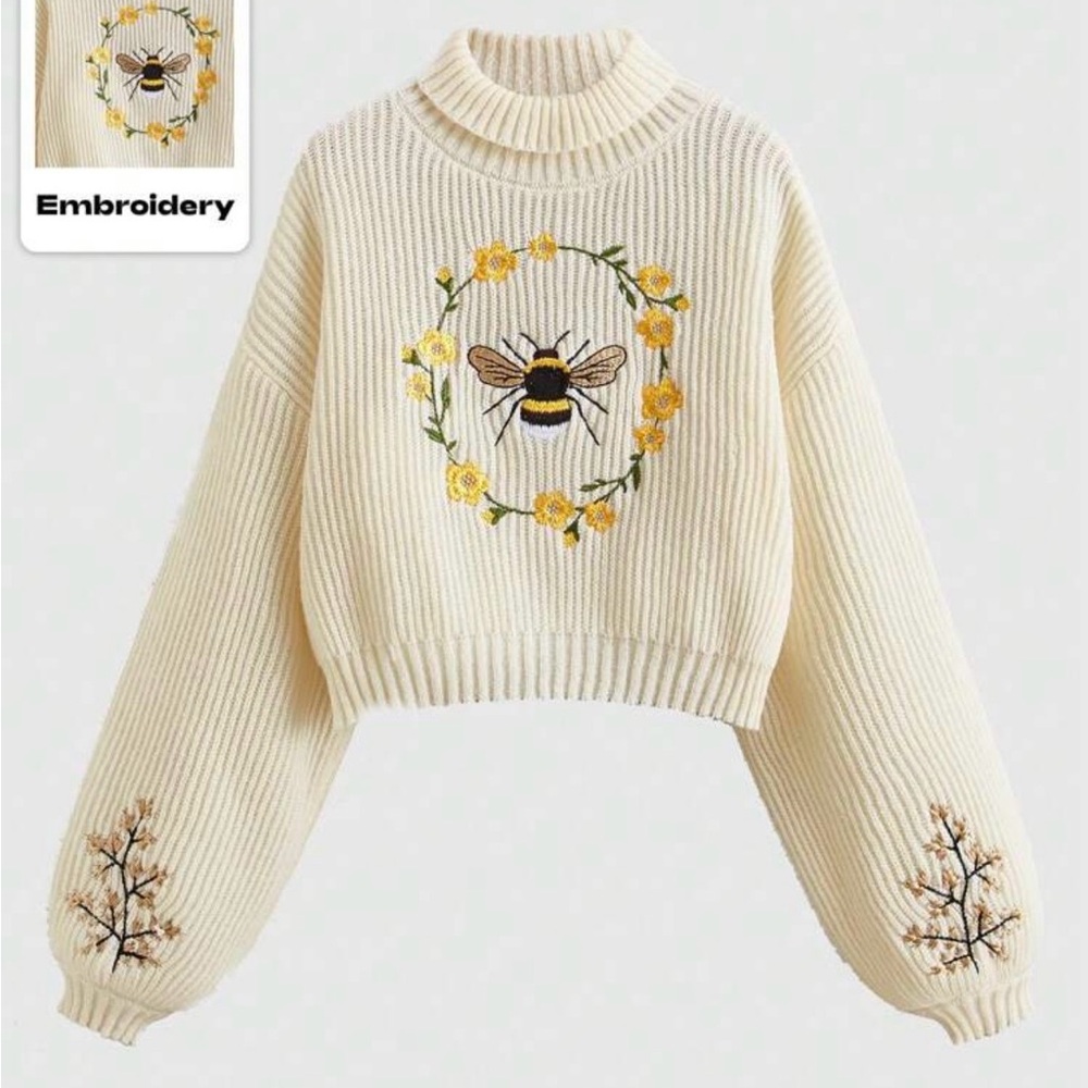 ROMWE Cream Bee Embroidered Turtleneck Sweater